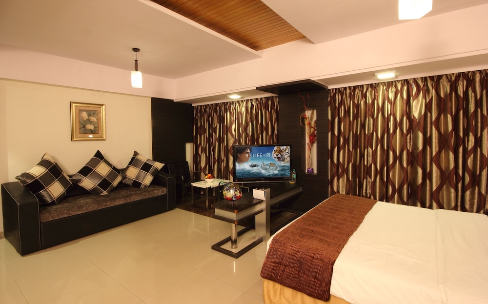 keys select by lemon tree hotels nestor mumbai