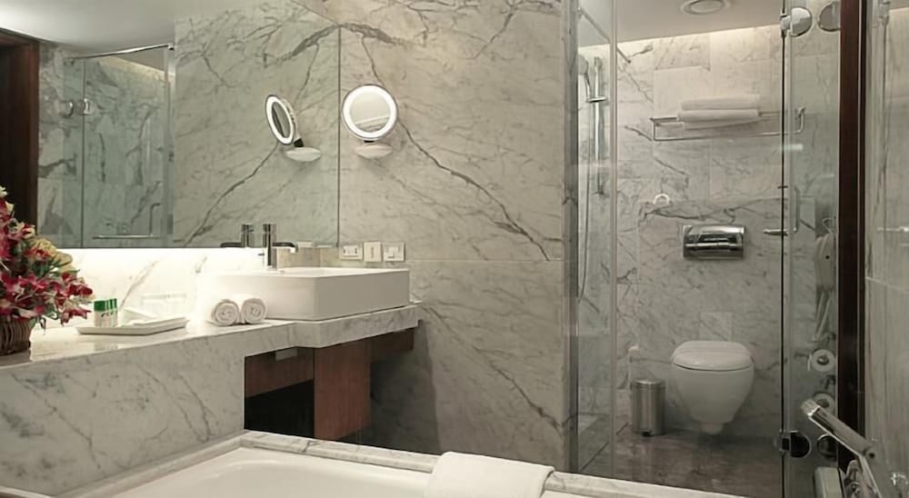 keys select by lemon tree hotels nestor mumbai