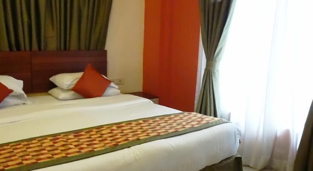 keys select by lemon tree hotels nestor mumbai