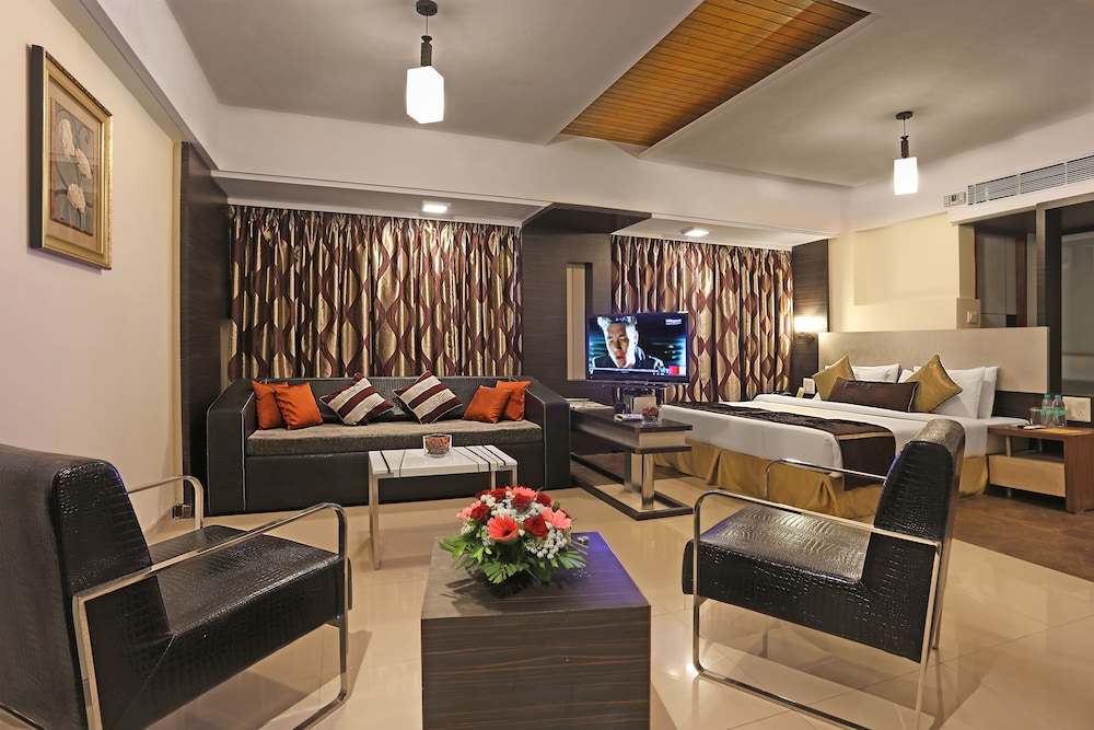 keys select by lemon tree hotels nestor mumbai