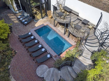 latroupe jardin secret