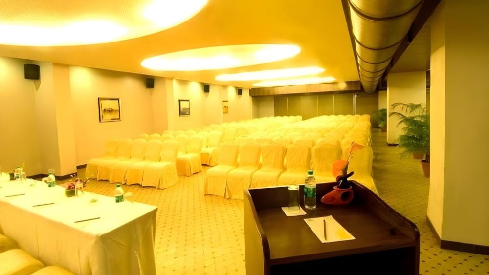 sai palace hotel