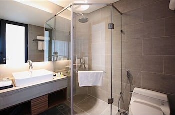 avora hotel