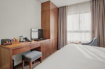 avora hotel