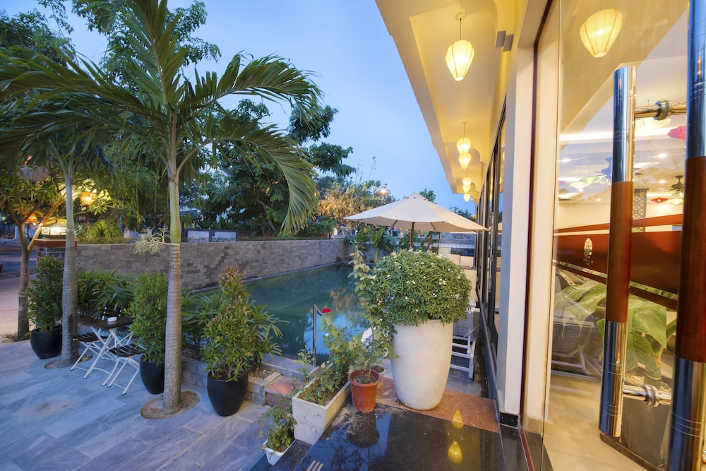hoi an rose garden hotel