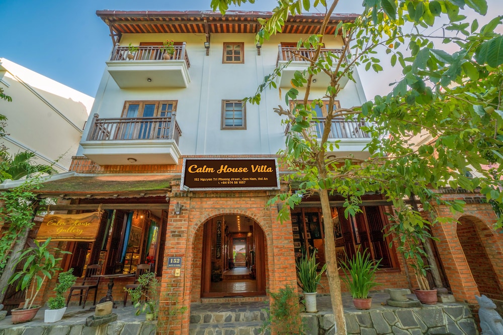 calm house hotel hoi an