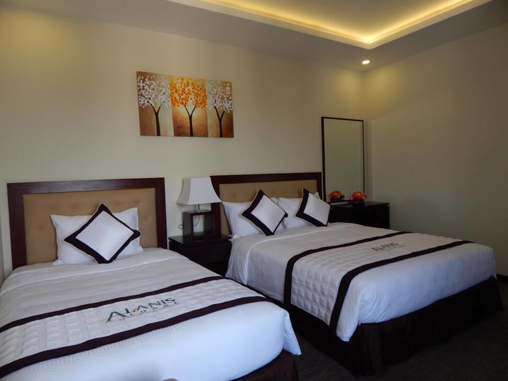 alanis lodge phu quoc