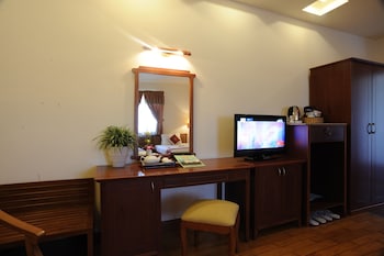 hoang yen 2 hotel