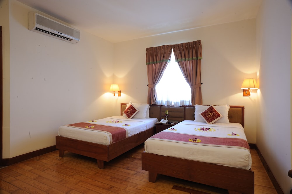 hoang yen 2 hotel