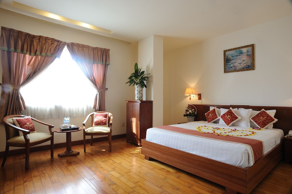 hoang yen 2 hotel