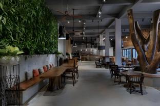 9 station hostel adults only