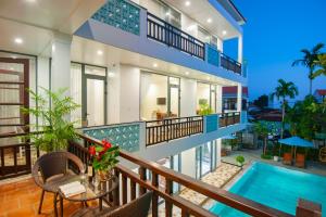 tropical garden homestay villa