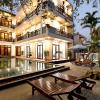 tropical garden homestay villa