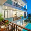 tropical garden homestay villa