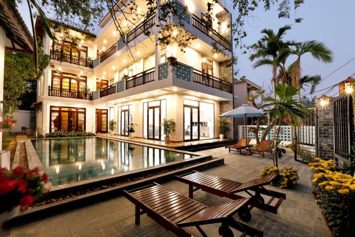 tropical garden homestay villa