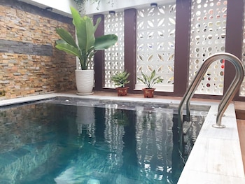 white cloud homestay
