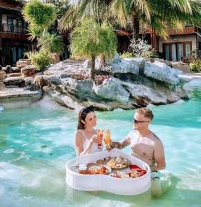 rocks beach boutique phu quoc