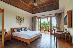 rocks beach boutique phu quoc