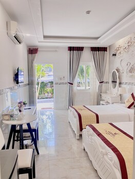 godiva phu quoc hotel