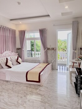 godiva phu quoc hotel