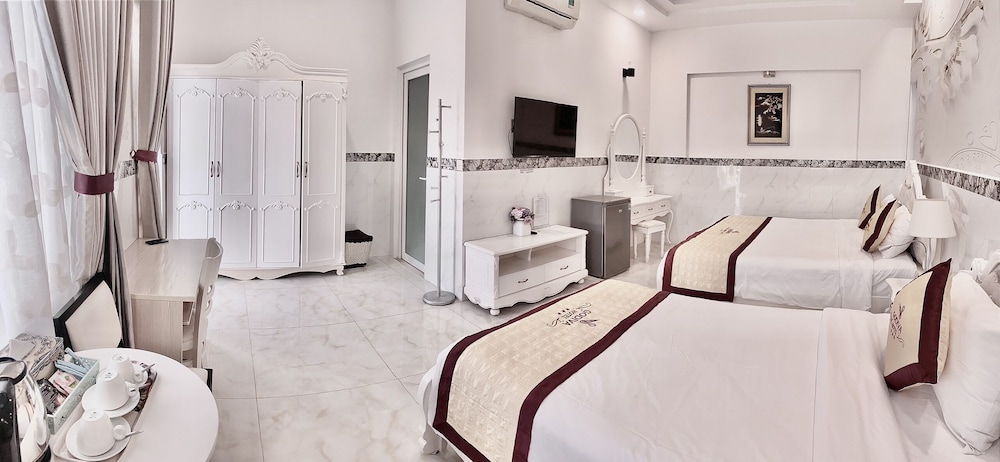 godiva phu quoc hotel