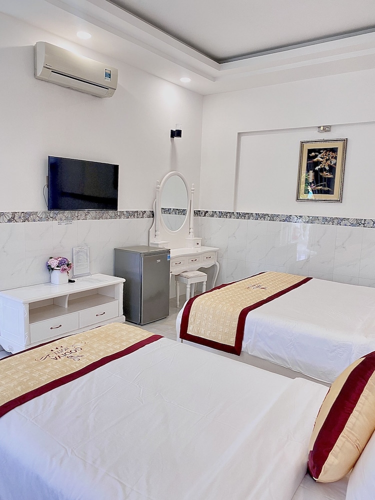godiva phu quoc hotel
