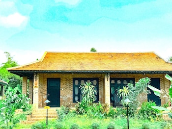 hue ecolodge