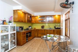 little garden bungalow