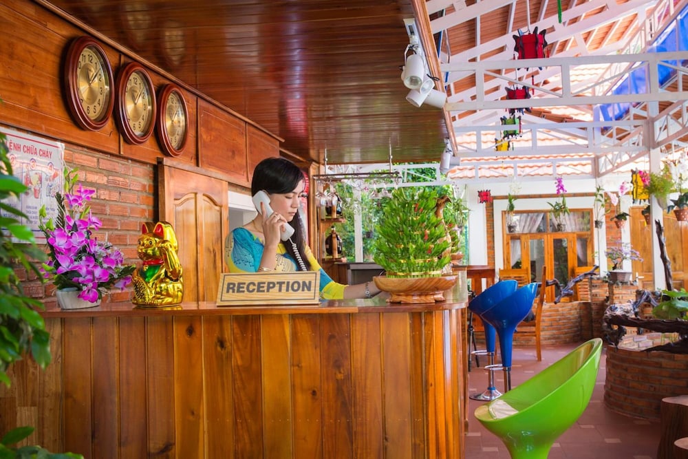 little garden bungalow