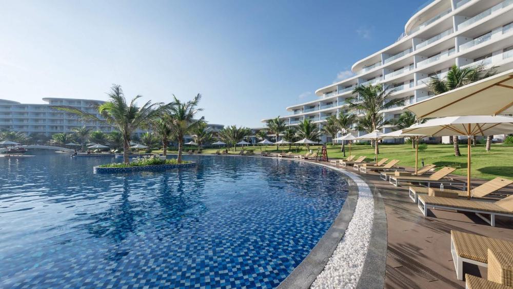 flc luxury hotel quy nhon