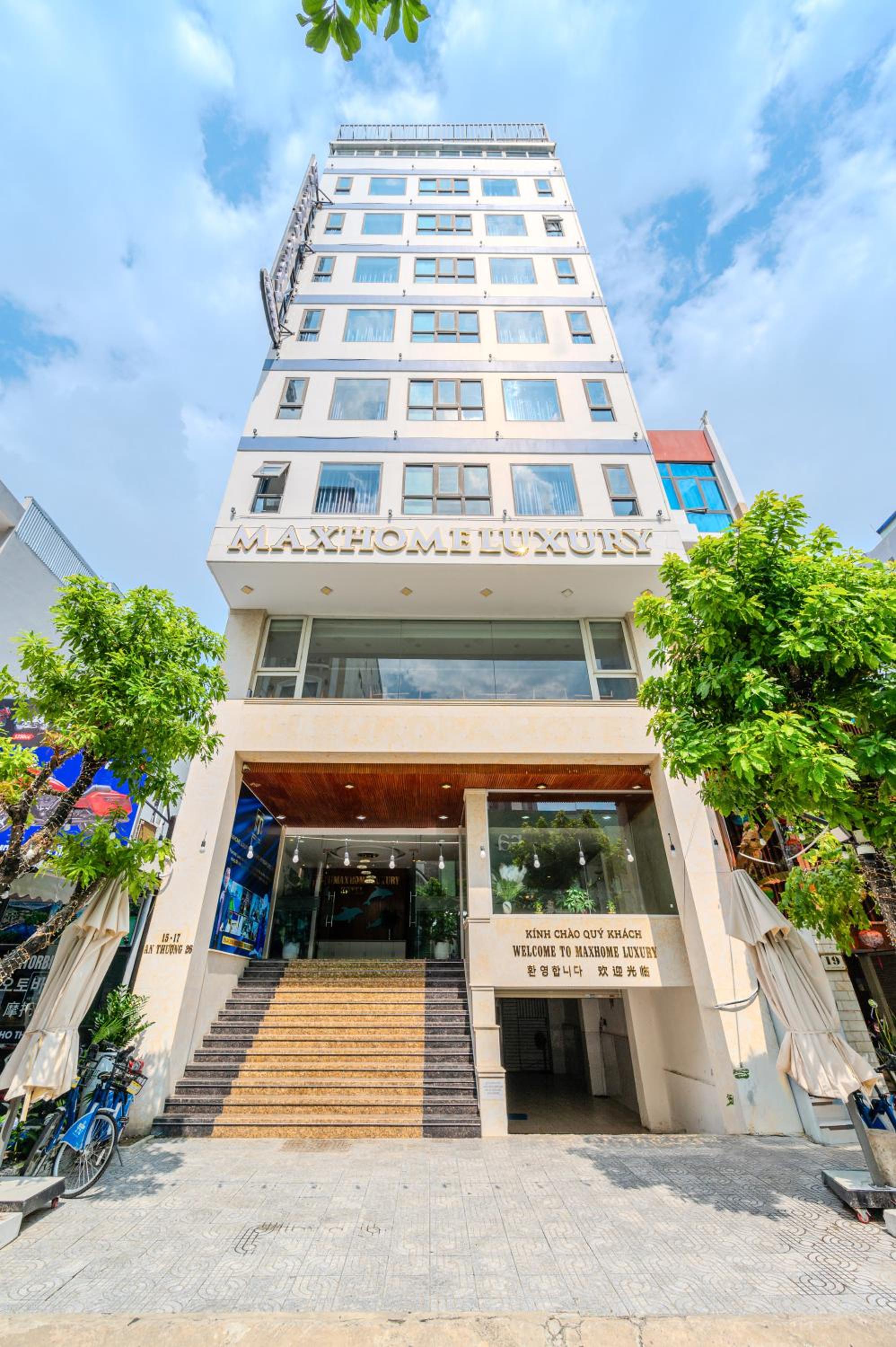 maxhome luxury hotel