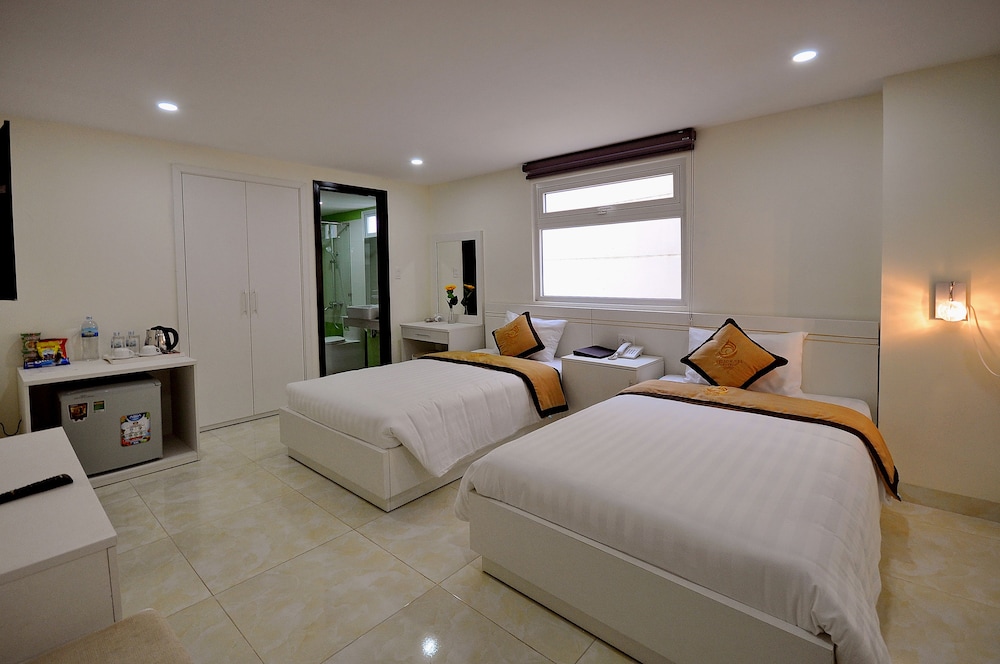 yellow sea hotel
