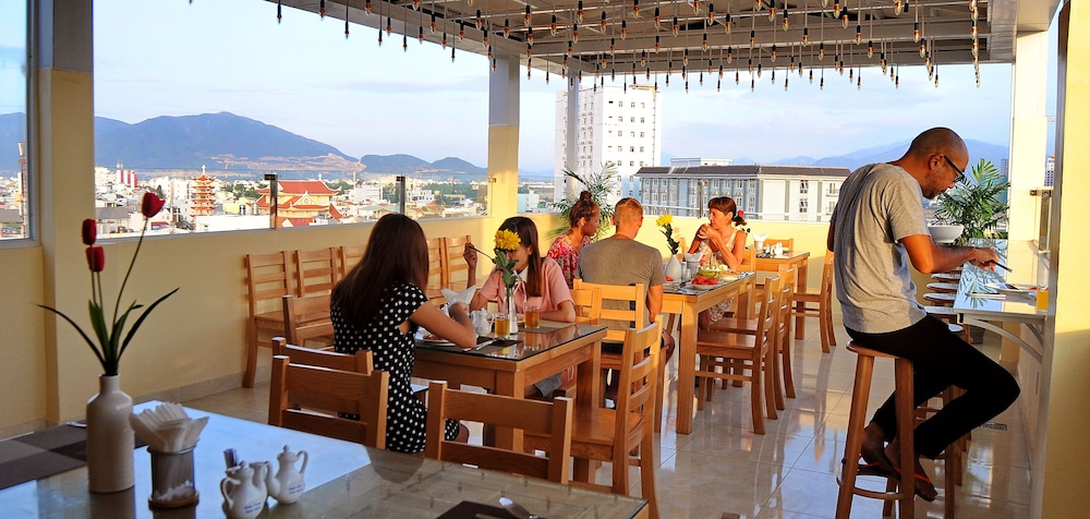 Yellow Sea Hotel,Khanh Hoa Province>>Nha Trang,3 star