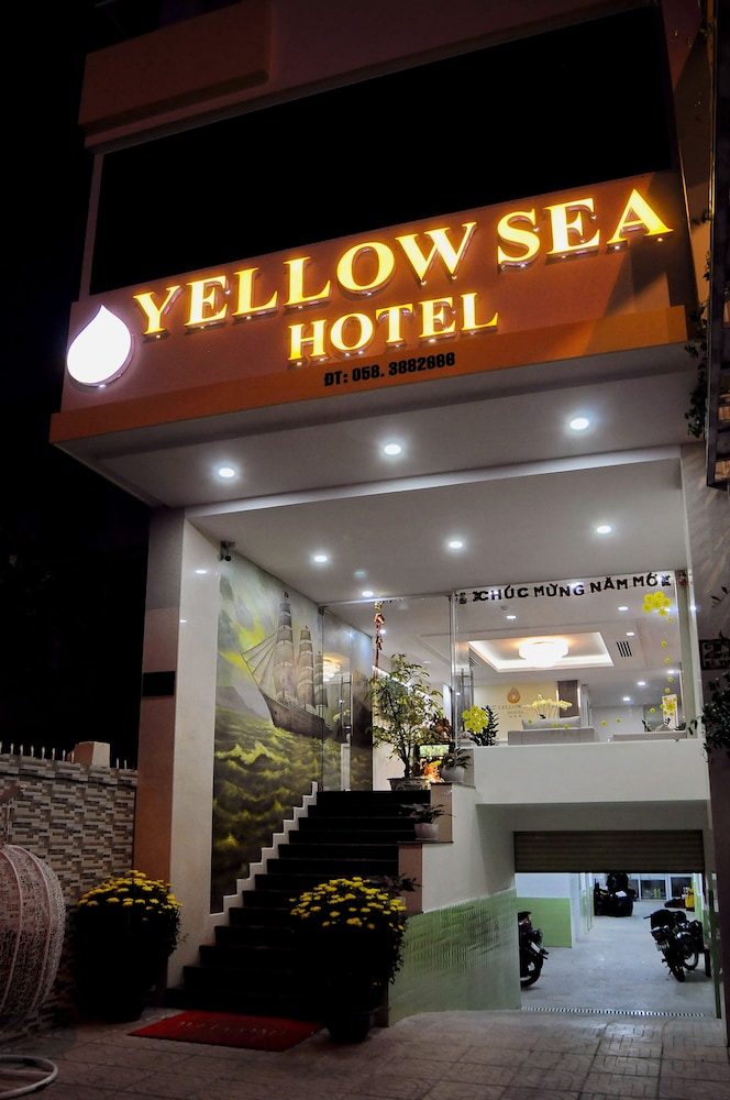 yellow sea hotel