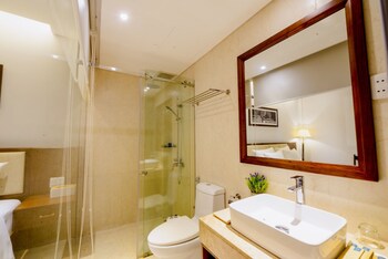 di lusso boutique hotel riverside danang