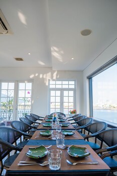 di lusso boutique hotel riverside danang