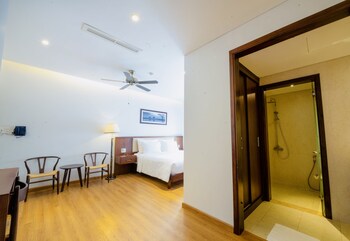 di lusso boutique hotel riverside danang