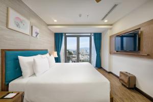 white sand boutique hotel