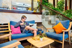 white sand boutique hotel