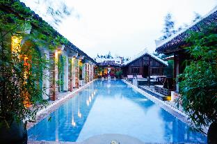 villa louise hue beach hotel