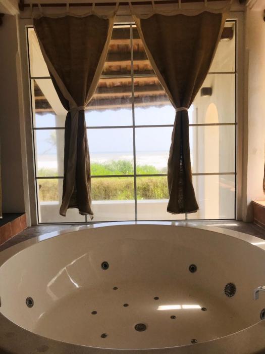 villa louise hue beach hotel