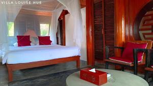 villa louise hue beach hotel