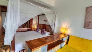 villa louise hue beach hotel