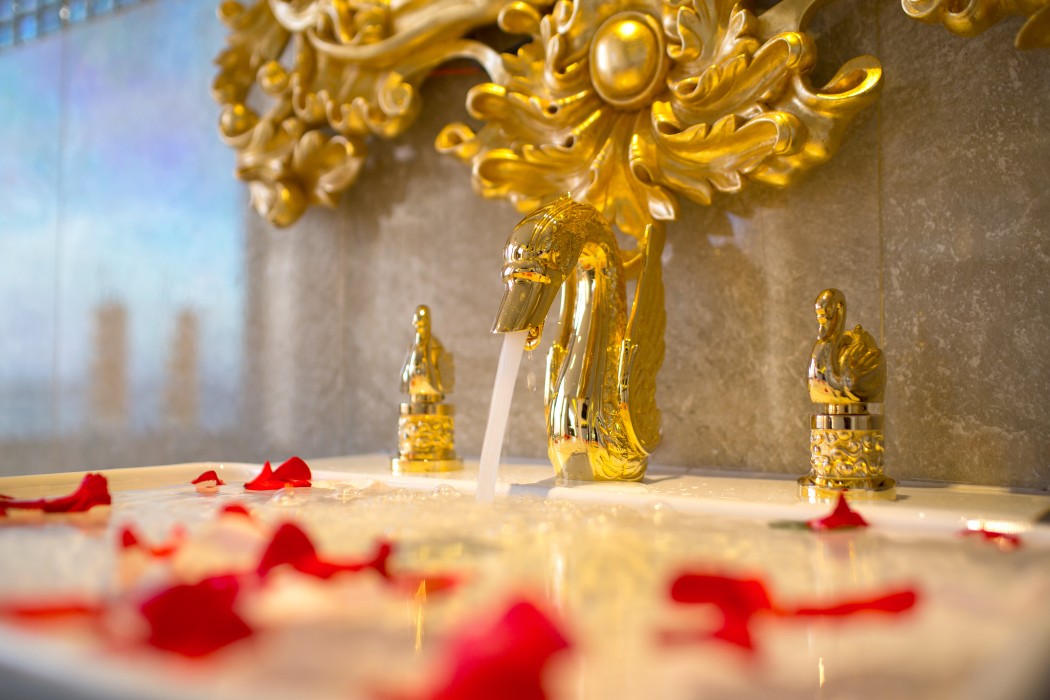 Tnd Hotel,Near Dam Market,4 star