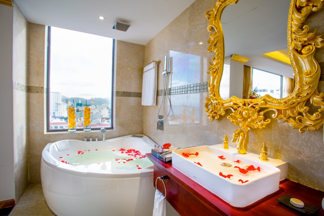 Tnd Hotel,Near Dam Market,4 star