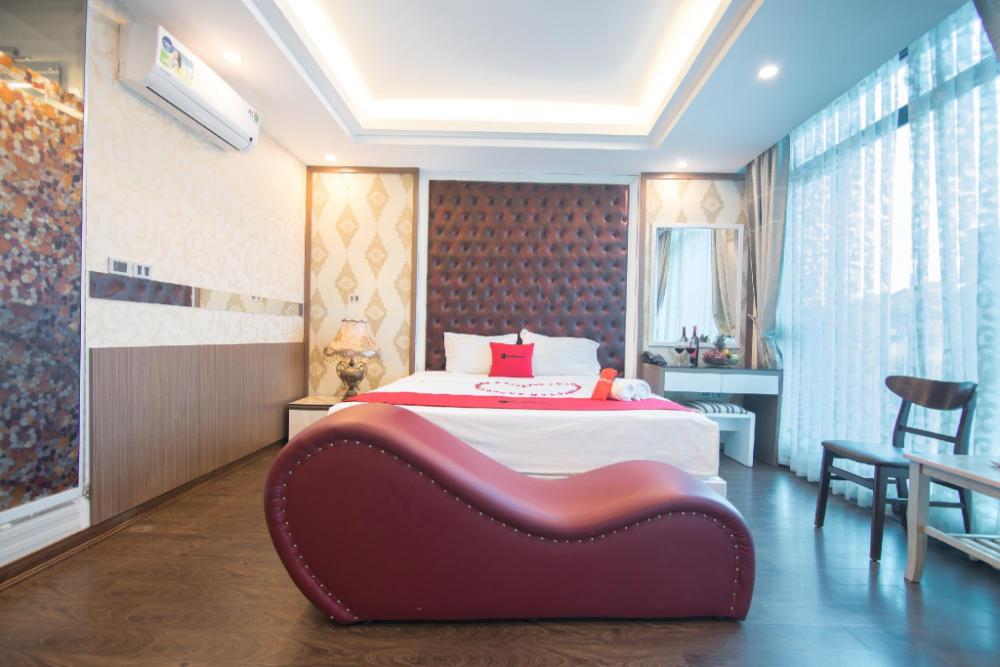 the royal hotel