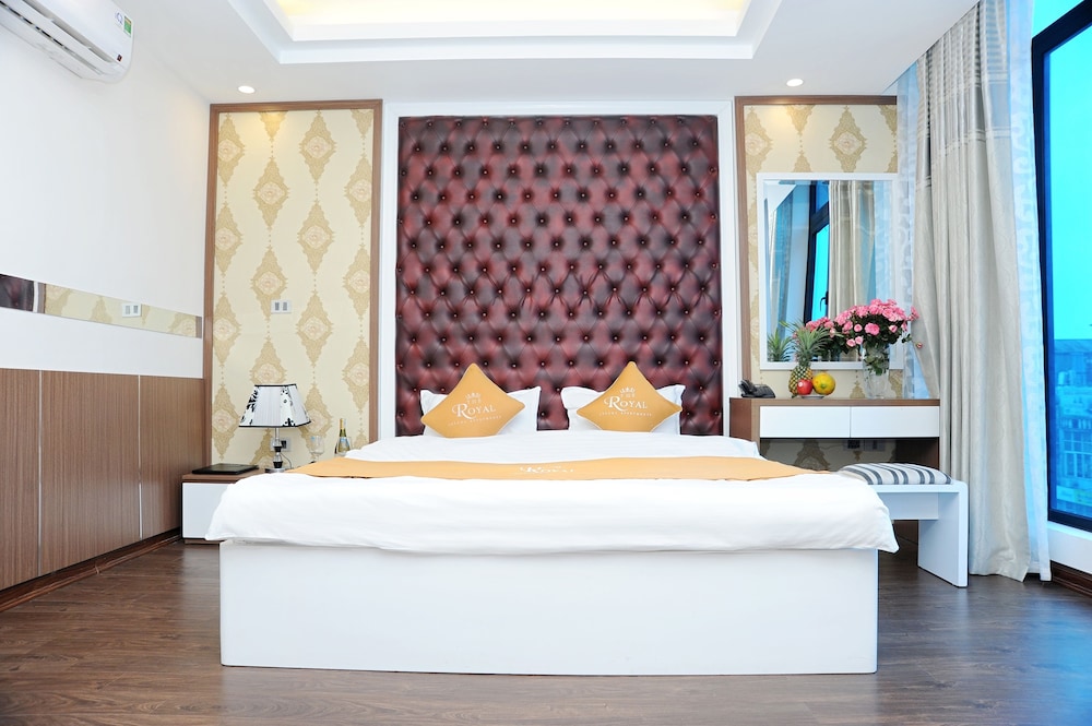 the royal hotel