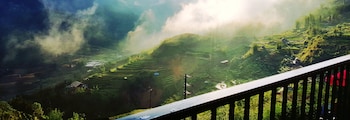 sapa odyssey hostel adults only