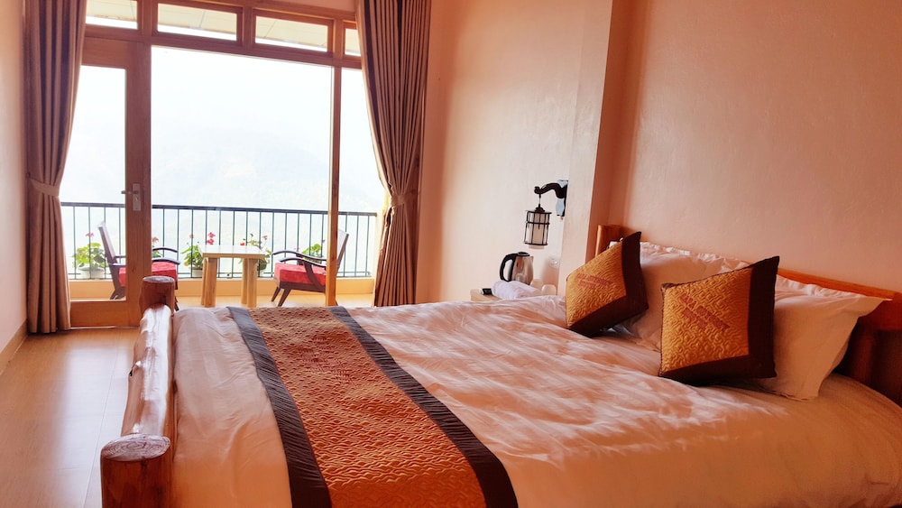 sapa odyssey hostel adults only