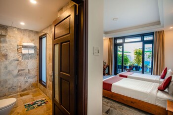 trendy life villa hoi an